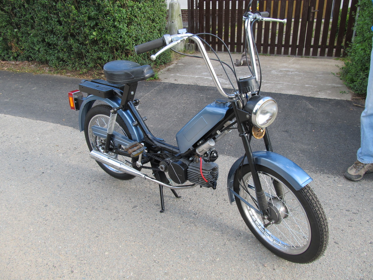 placeholder image 1